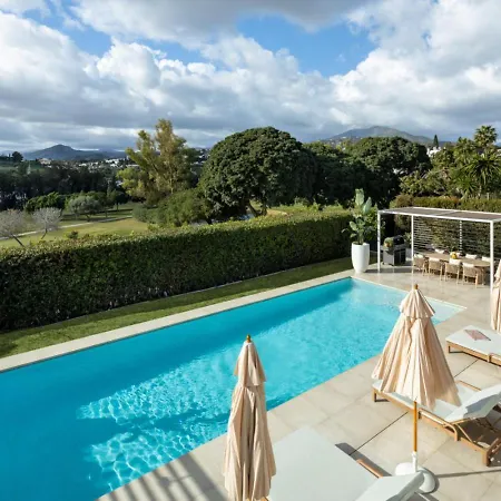 Top Stunning Villa With Private Pool Mrb018 Marbella