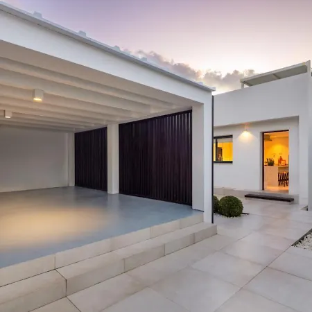 Top Stunning Villa With Private Pool Mrb018 Villa *