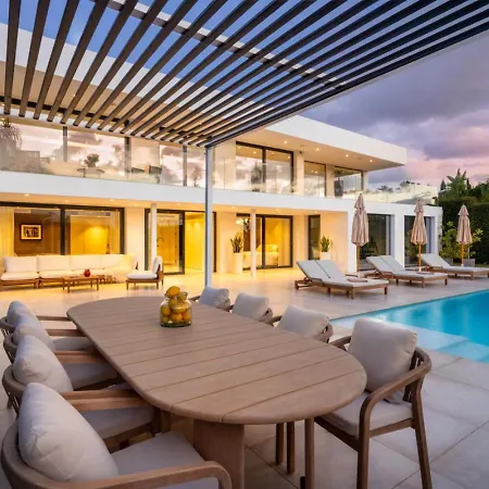 Villa Top Stunning Villa With Private Pool Mrb018 *