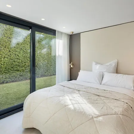 Top Stunning Villa With Private Pool Mrb018